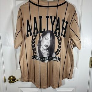 Aaliyah Button Down Jersey Size M Tan Black Princess Of R&B 1979 Top